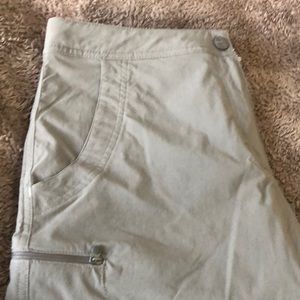 LL bean skort size 6